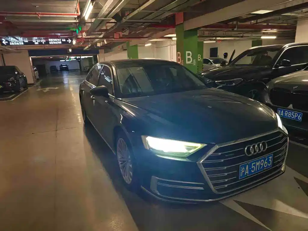 Audi A8 — миниатюра 2