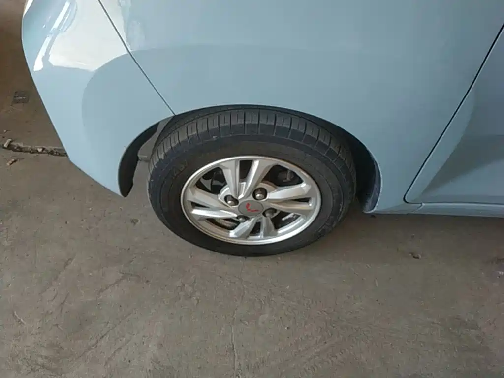 Wuling MINIEV — миниатюра 23