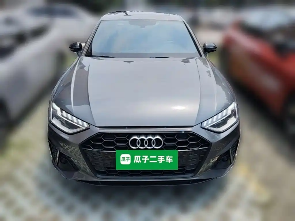 Audi A4L 2024 40 TFSI Luxury