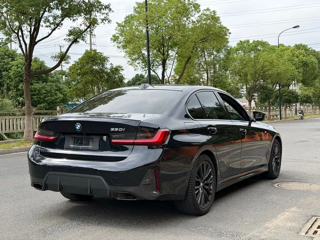 BMW 3 Series — миниатюра 7