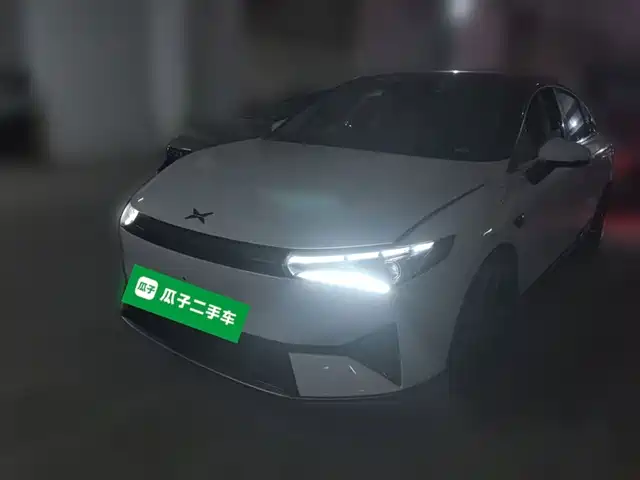 XPeng P5