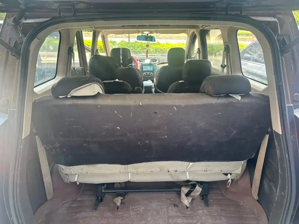 Wuling Hongguang — миниатюра 9