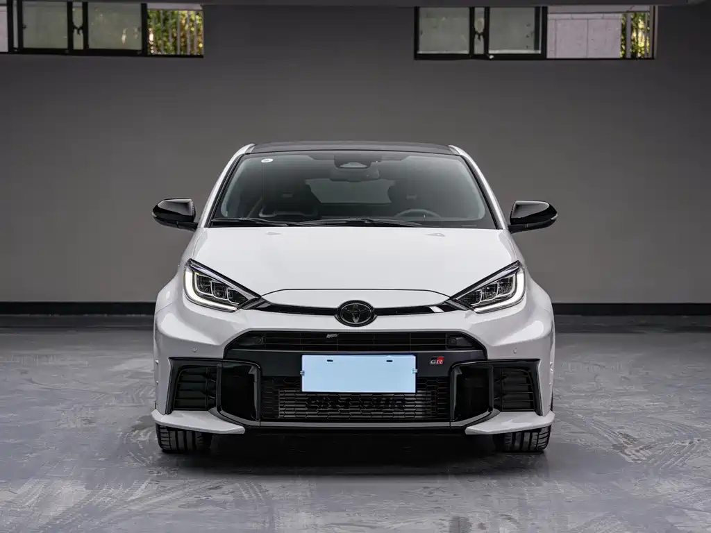 Toyota GR YARIS — миниатюра 2