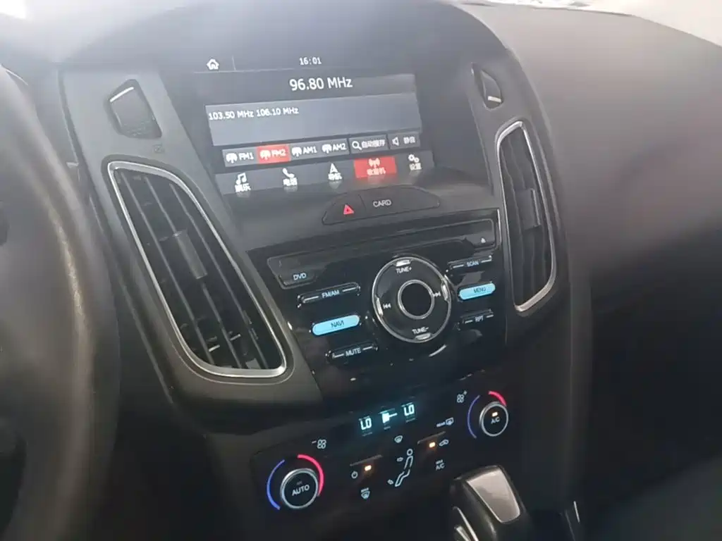 Ford Focus — миниатюра 13