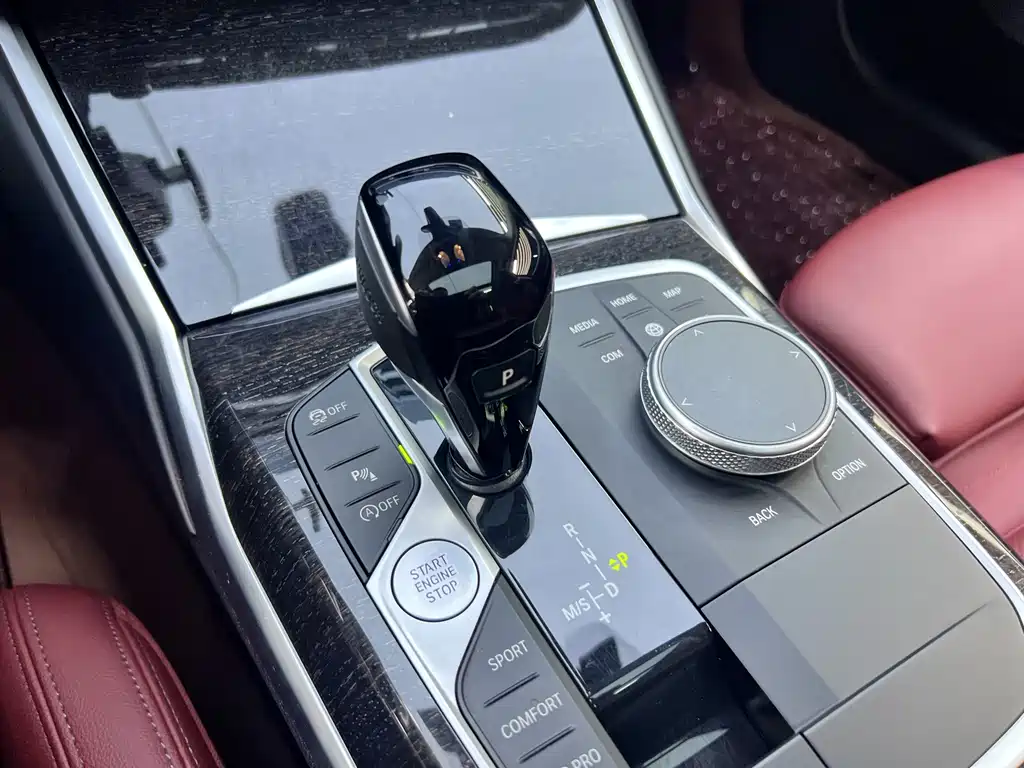 BMW 3 Series — миниатюра 9