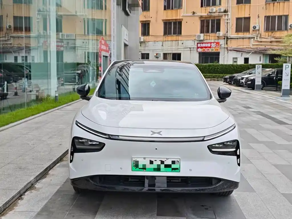 XPeng G7 — миниатюра 2