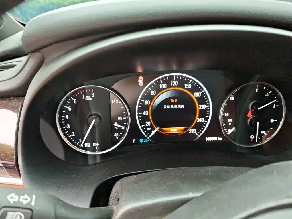Buick LaCrosse — миниатюра 12
