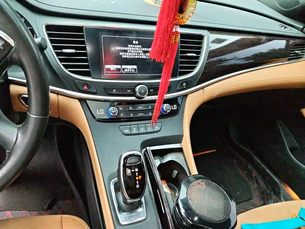 Buick LaCrosse — миниатюра 14