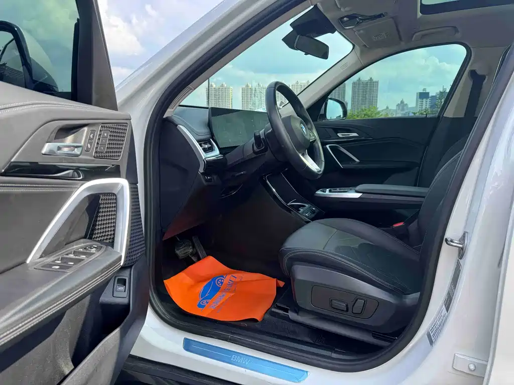 BMW X1 — миниатюра 7