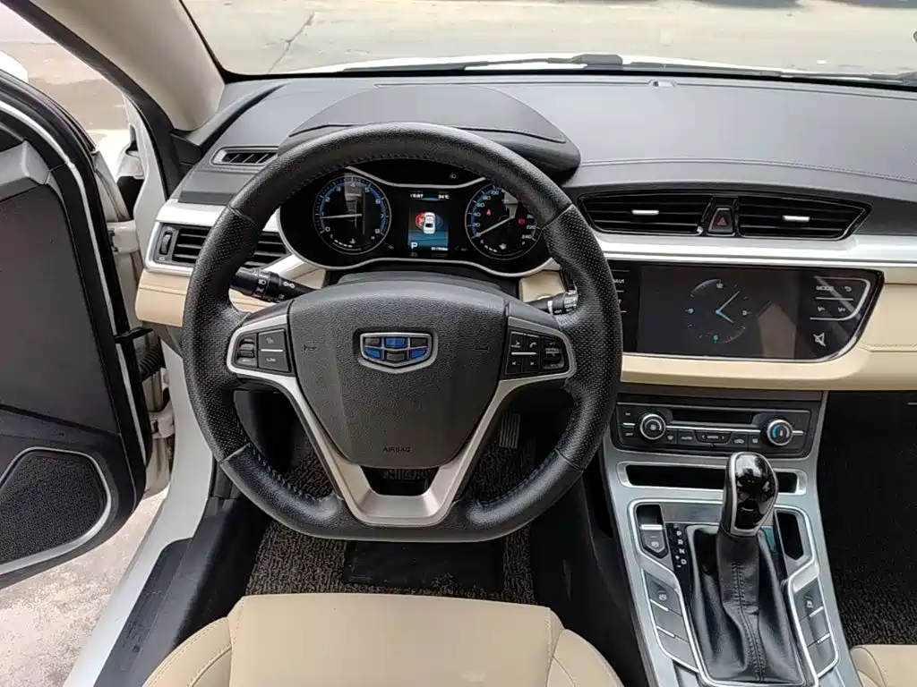 Geely Emgrand — миниатюра 11