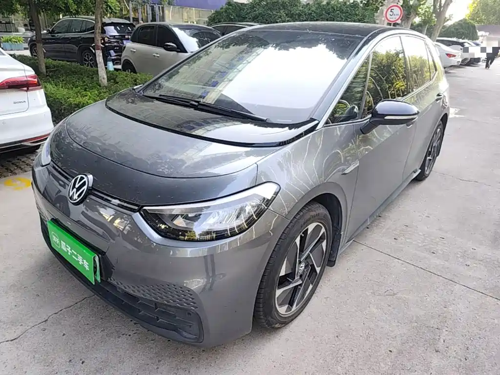 Volkswagen ID.3 — миниатюра 2