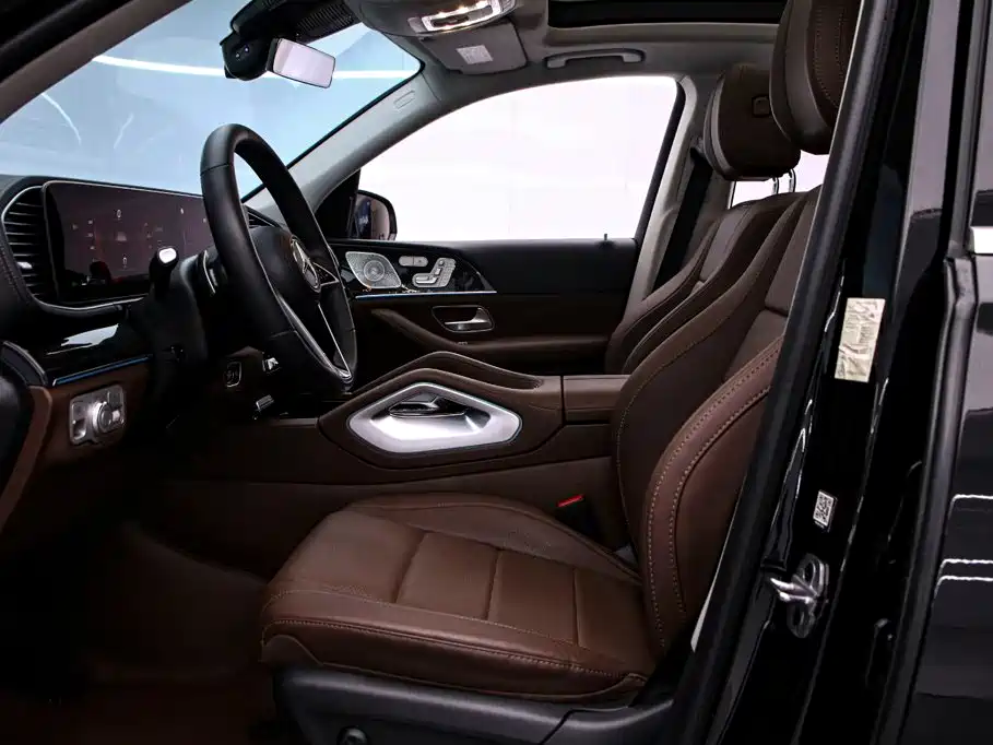 Mercedes-Benz GLE (Import) — миниатюра 15