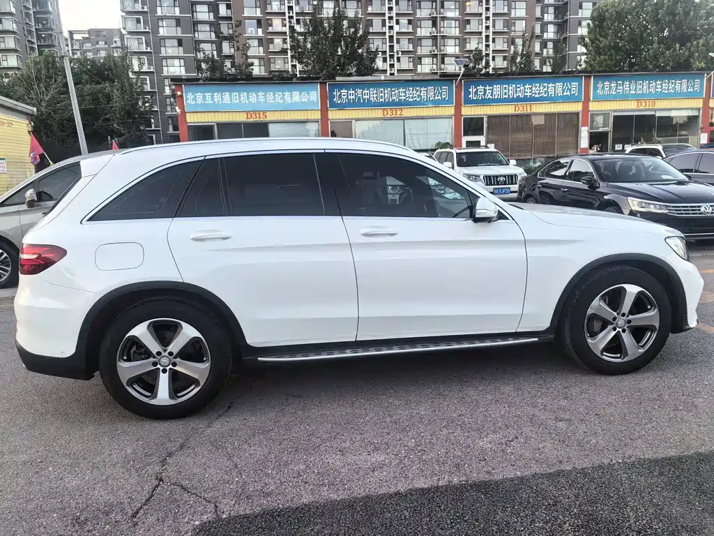 Mercedes-Benz GLC — миниатюра 3