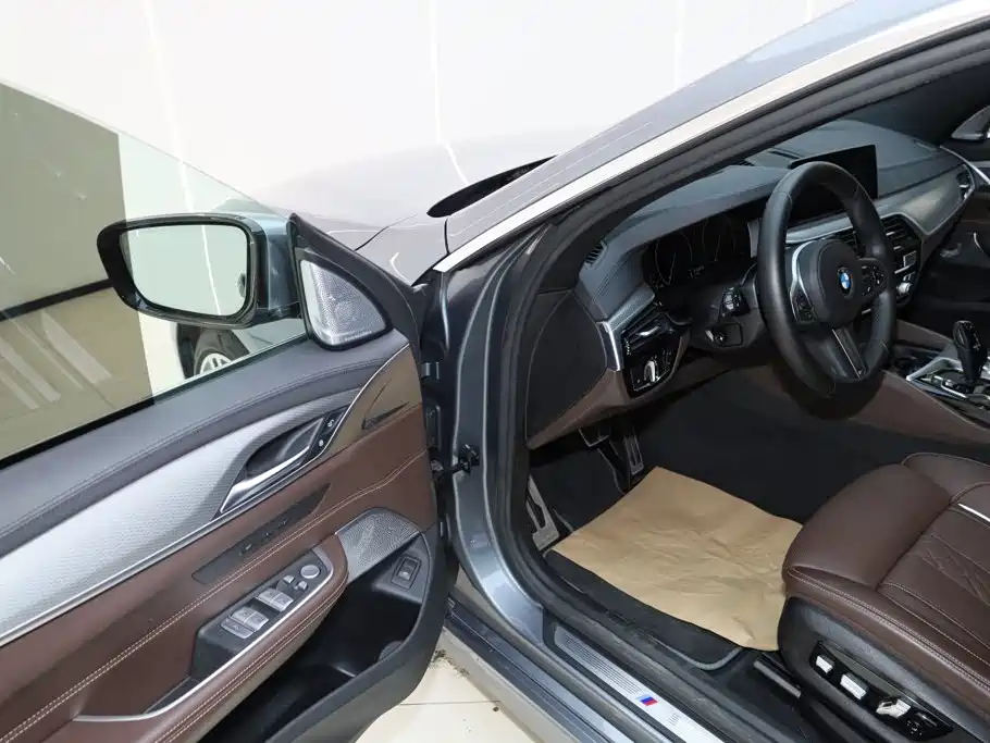 BMW 6 Series GT — миниатюра 15