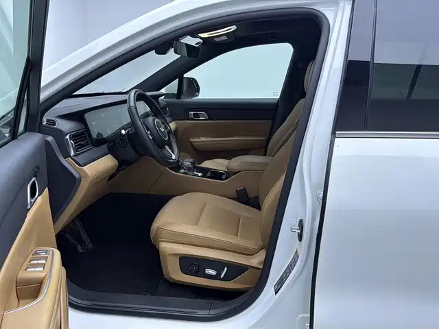 Li Auto Li ONE — миниатюра 11