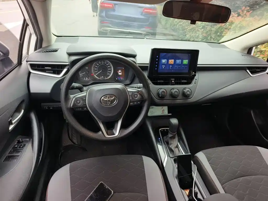 Toyota Corolla — миниатюра 3