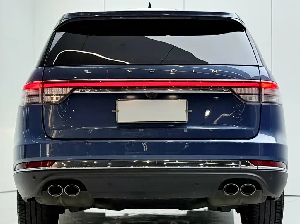Lincoln Aviator (Import) — миниатюра 15