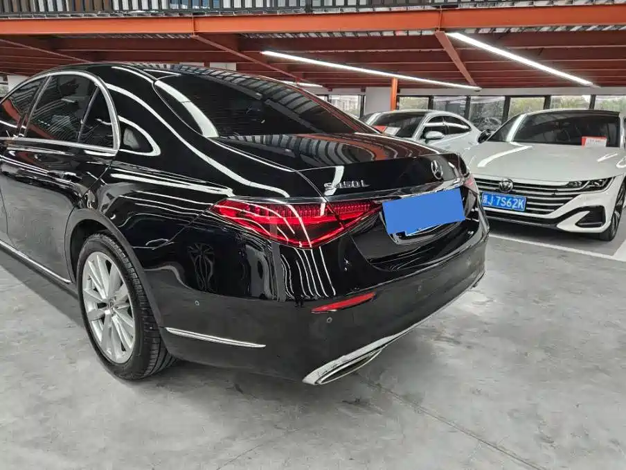 Mercedes-Benz S-Class — миниатюра 14