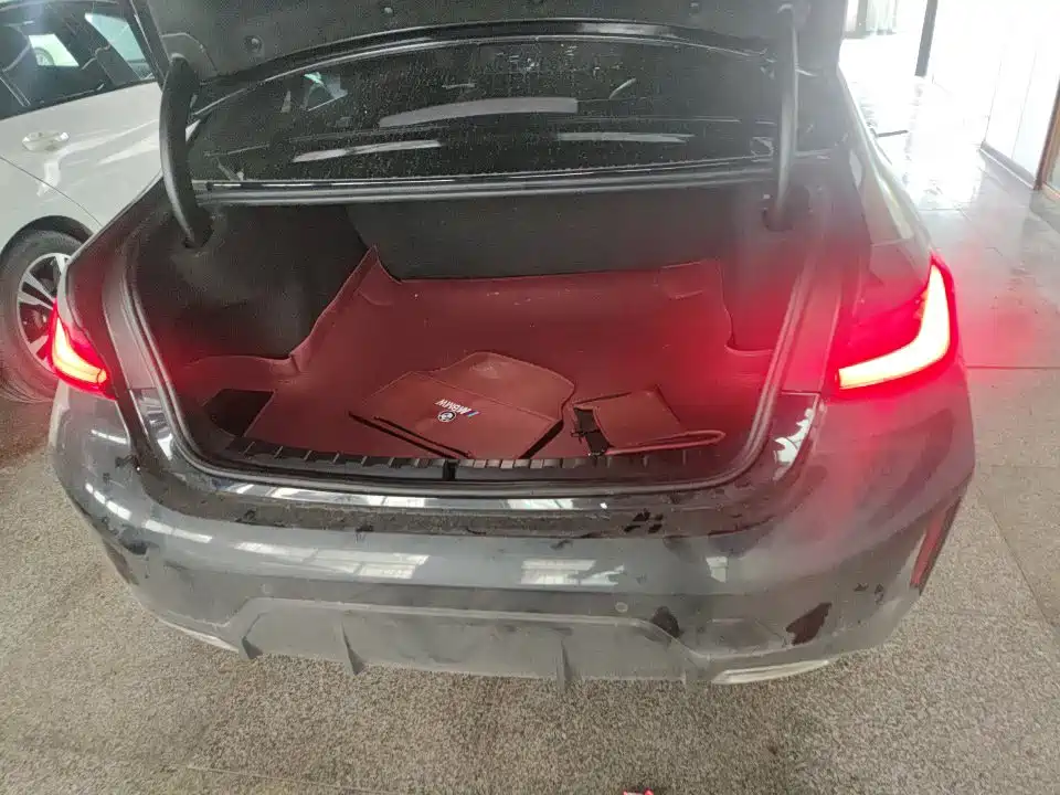 BMW 3 Series — миниатюра 11