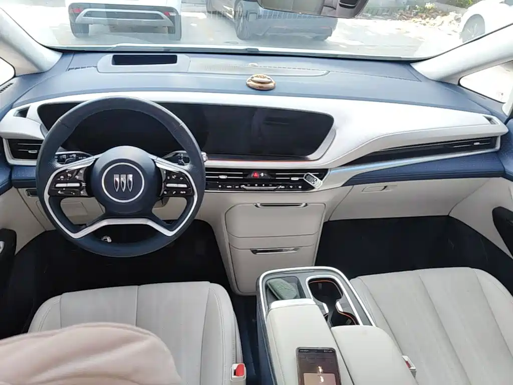 Buick Century — миниатюра 10