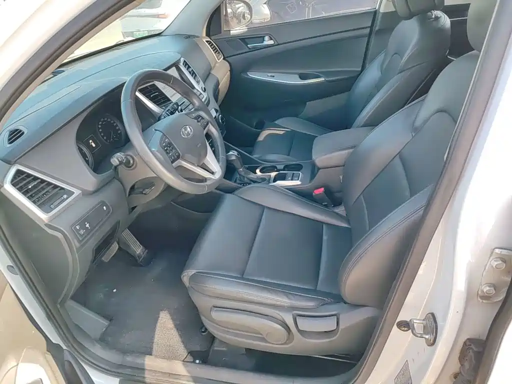 Hyundai Tucson — миниатюра 15