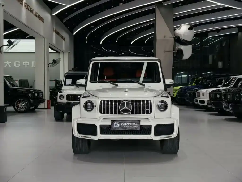 Mercedes-Benz G-Class