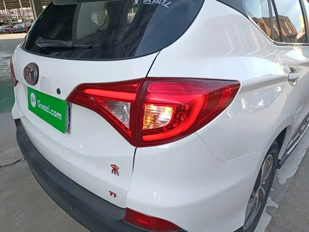 BYD Song — миниатюра 8