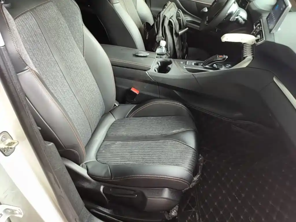 Peugeot 5008 — миниатюра 25