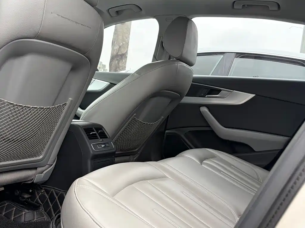 Audi A4L — миниатюра 16