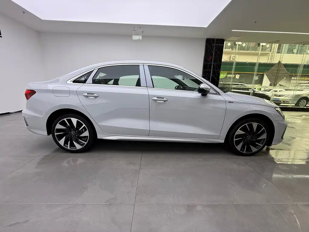 Audi A3 — миниатюра 21