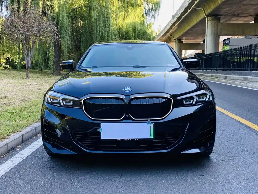 BMW i3 — миниатюра 2