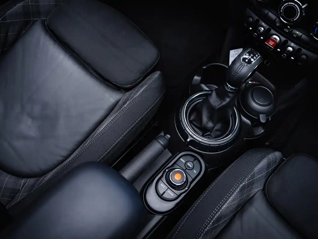 MINI Mini — миниатюра 16