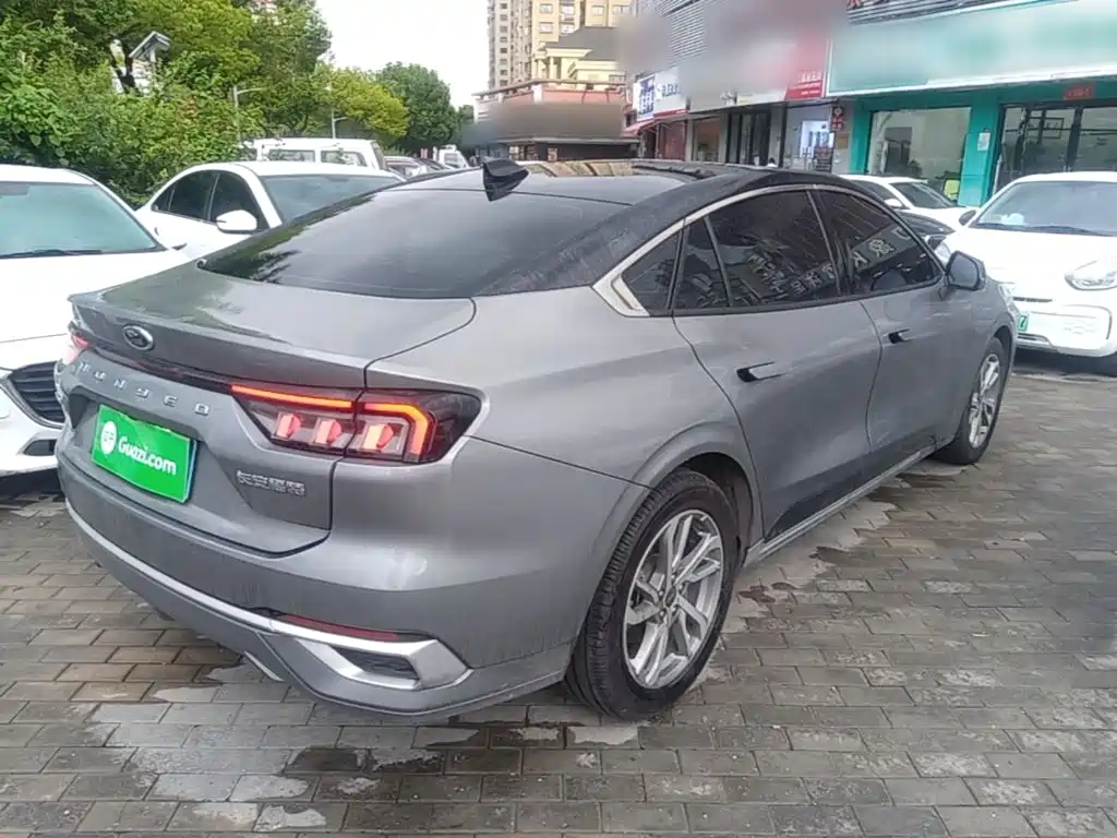 Ford Mondeo — миниатюра 7