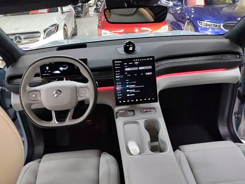NIO ES6 — миниатюра 10