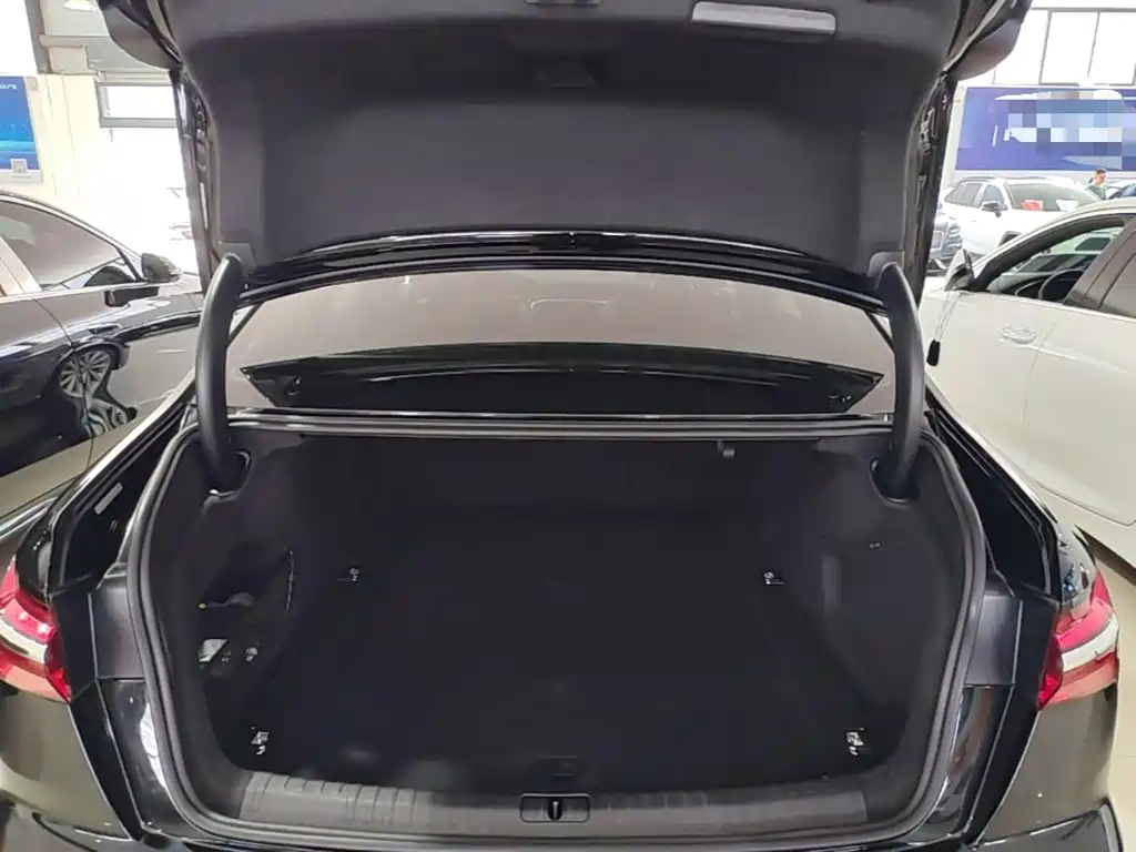 Audi A6L — миниатюра 19