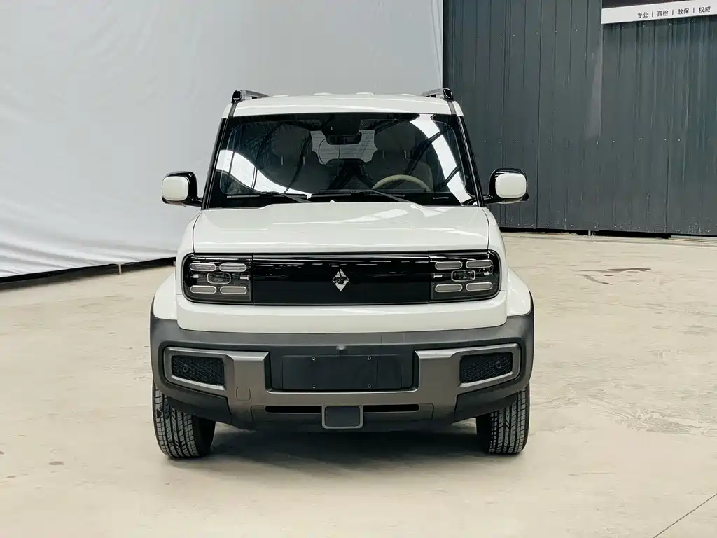 Baojun Yueye — миниатюра 2