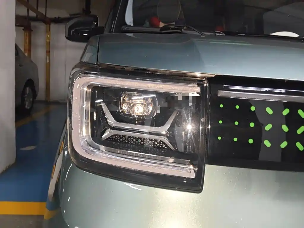 Wuling MINIEV — миниатюра 7