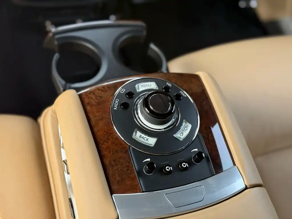 Rolls-Royce Ghost — миниатюра 16