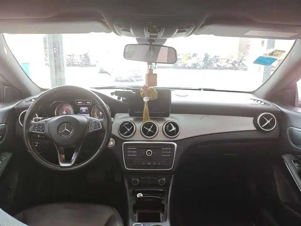 Mercedes-Benz CLA (Import) — миниатюра 2