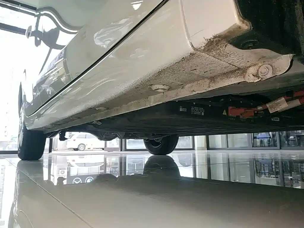 Wuling MINIEV — миниатюра 21