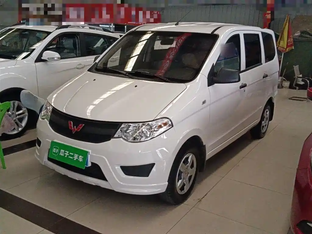 Wuling Hongguang 2024