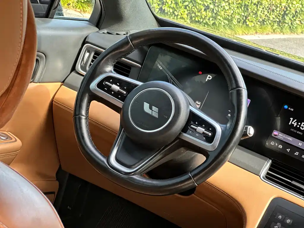 Li Auto Li ONE — миниатюра 13