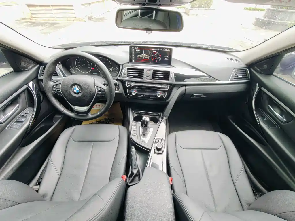 BMW 3 Series — миниатюра 19