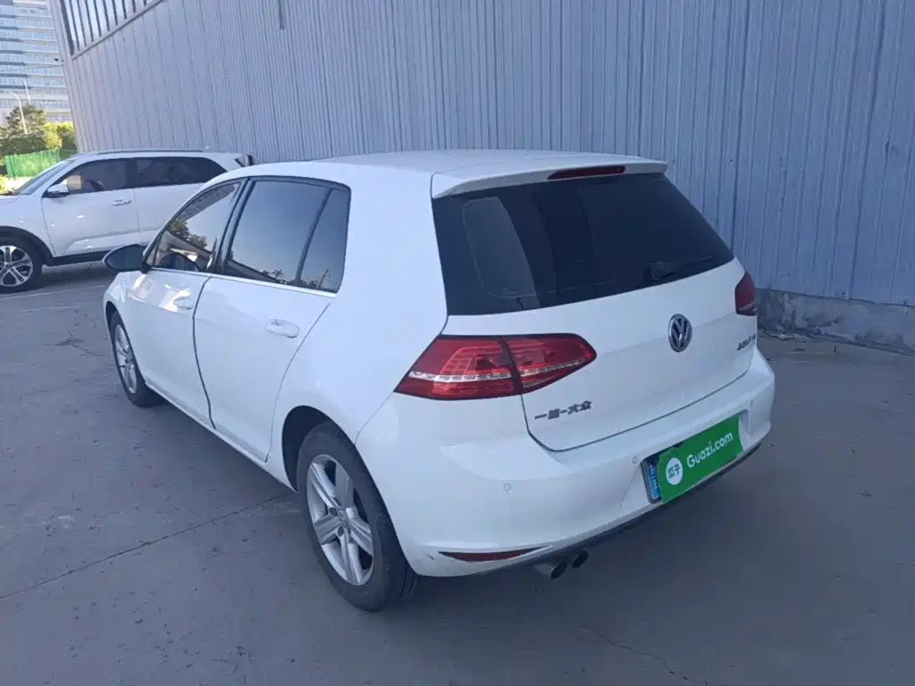 Volkswagen Golf — миниатюра 5