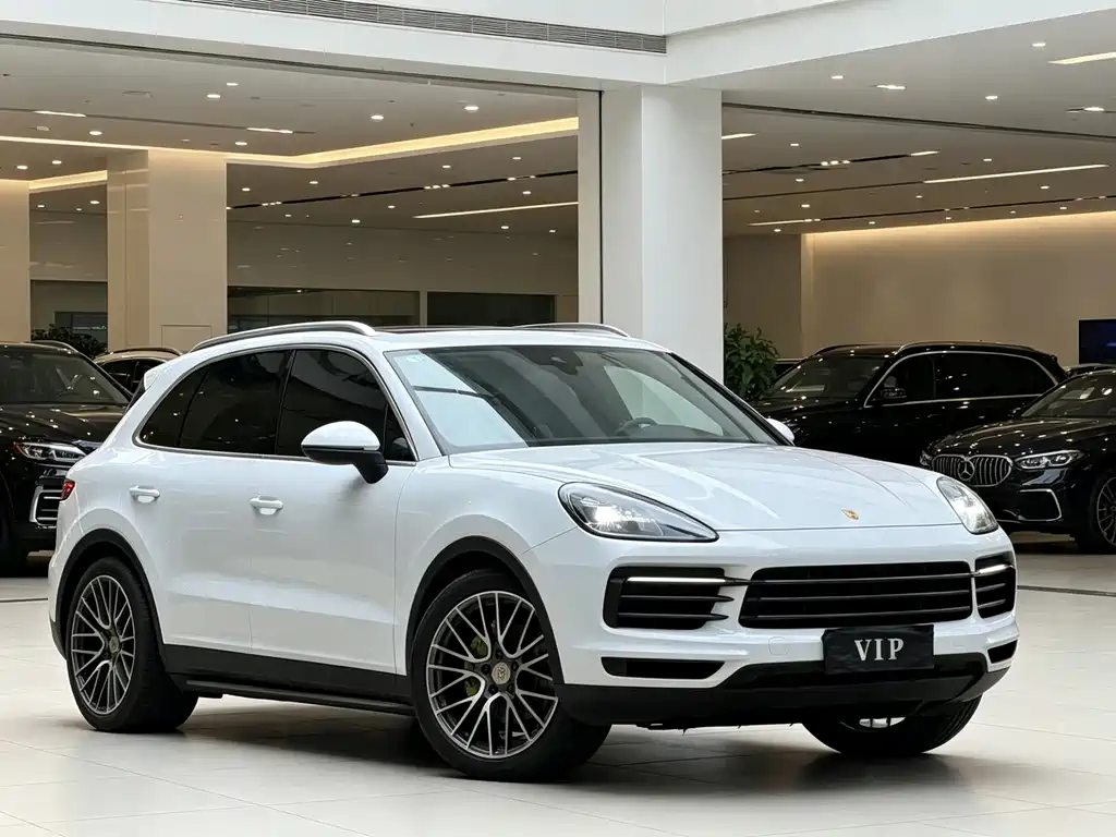 Porsche Cayenne — миниатюра 3