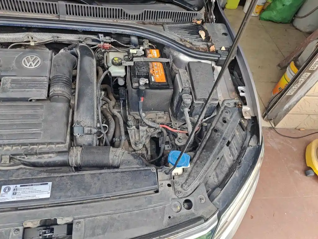 Volkswagen Sagitar — миниатюра 21