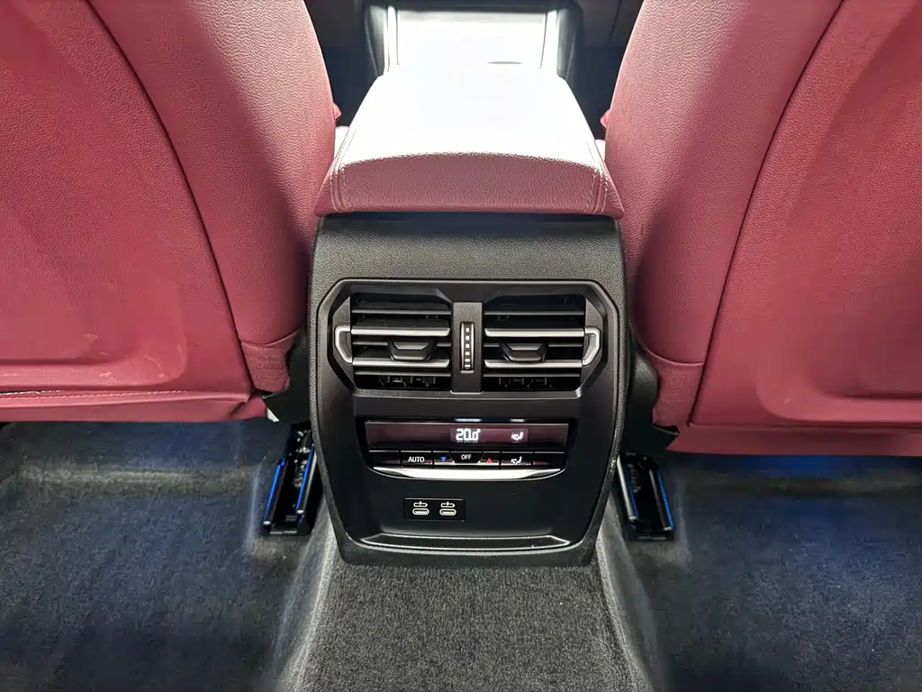 BMW 3 Series — миниатюра 12
