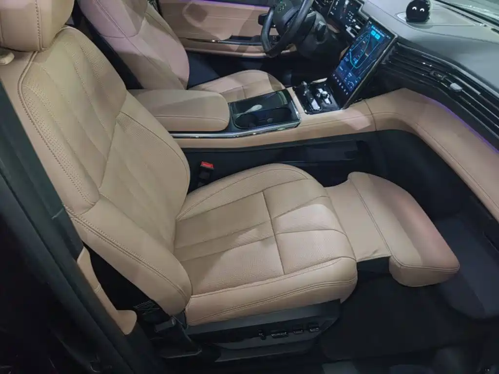 NIO ES8 — миниатюра 25