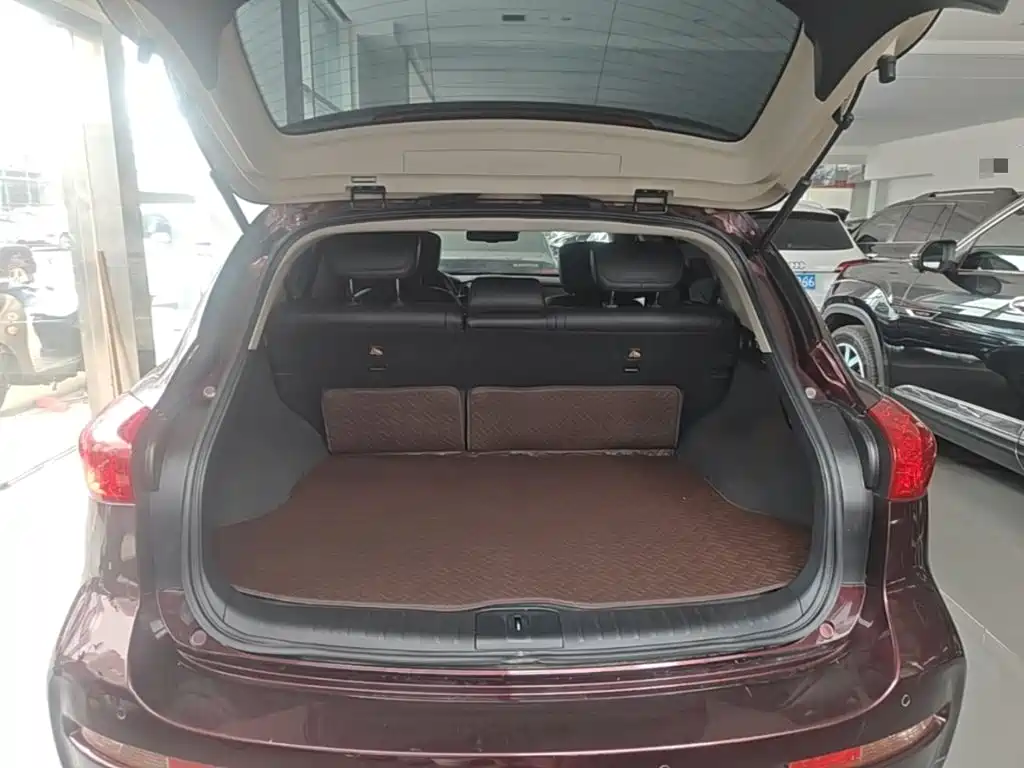 Infiniti QX50 — миниатюра 19