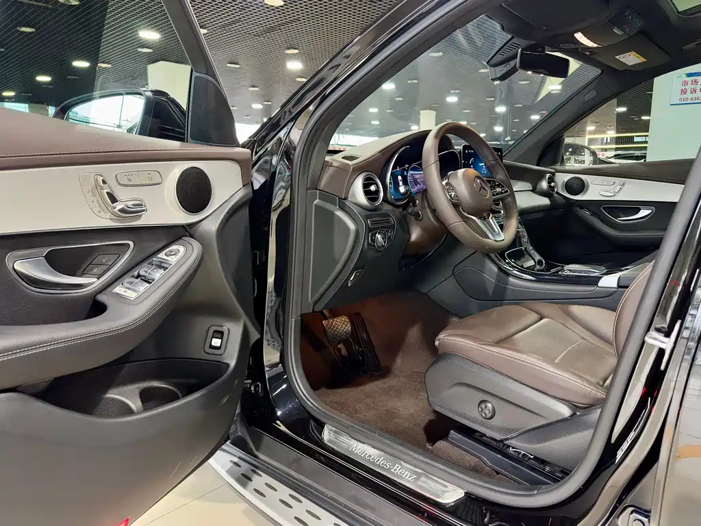 Mercedes-Benz GLC — миниатюра 6